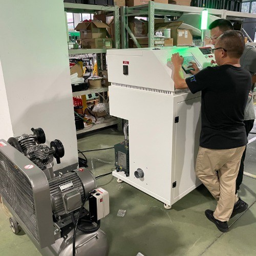 300KG Weight R22 R407c Auto Refrigerant Charging System with COMPRESSOR Included